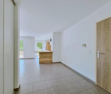 Location Appartement 3 pièces 69m² BONNEVILLE 74130 - Photo 1