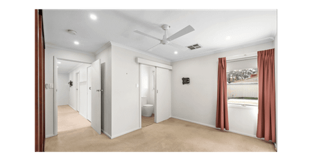 Stunning Family Home! - Photo 5