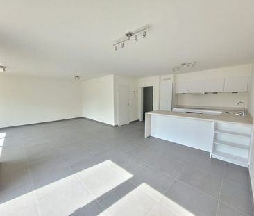 Appartement te huur - Photo 1