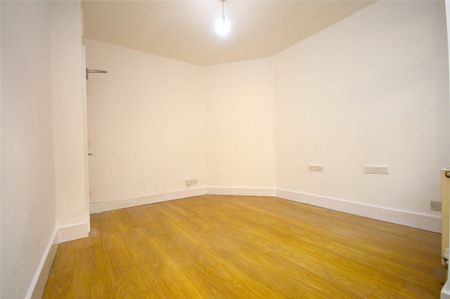 Doverfield Road, London, SW2 - Photo 3