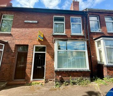 4 bedroom terraced house to rent - Photo 3