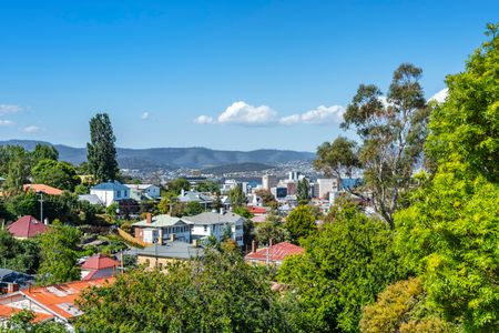 11 Frederick Street, West Hobart TAS 7000 - House For Rent | Domain - Photo 4