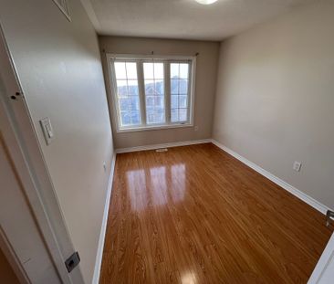 For Lease - 54 Agava Street, Brampton, Ontario - Photo 6