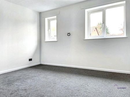 1 bedroom semi-detached house to rent - Photo 4