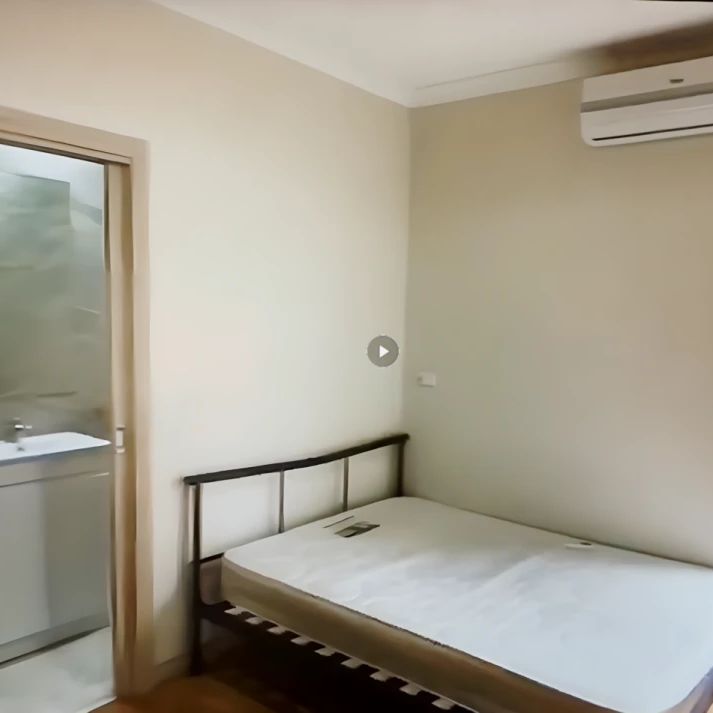 Single Room - Photo 1