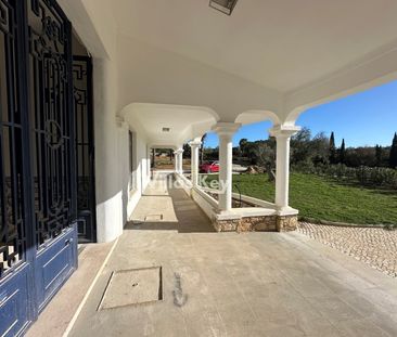 Moradia T8 em Faro - Photo 1