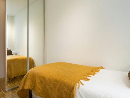 Carrer de Prats de Molló, Barcelona, Catalonia 08021 - Photo 3