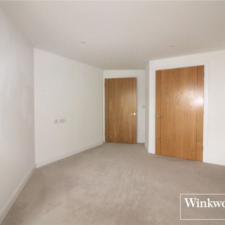 Studio Way, Borehamwood, Hertfordshire, WD6 - Photo 1