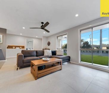 4 Village Drive, Daisy Hill QLD 4127 - House For Rent - $700 | Domain - Photo 5
