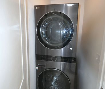 For Lease - 24 Narbonne Crescent, Hamilton, Ontario - Photo 5