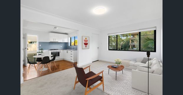 Coastal Living in the Heart of Collaroy - Photo 1