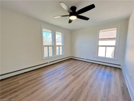 For Lease - 526 Fifty Road Unit# Upper, Hamilton, Ontario - Photo 2