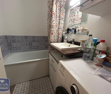 Location Appartement 2 pièces 47m² HEROUVILLE ST CLAIR 14200 - Photo 4