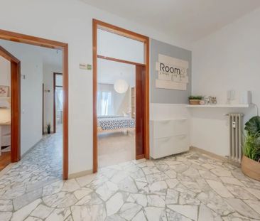 Via Cesare Cremonino, Padova, Veneto 35124 - Photo 4