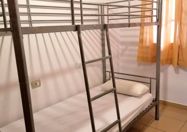 Se alquila en Costa del silencio apartamenti de 2 dormitorios