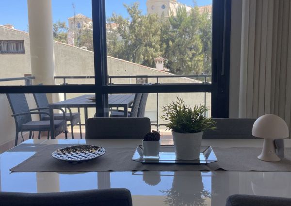 Middle Floor Apartment in New Golden Mile