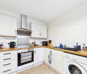 2 bedroom apartment to rent - Photo 6