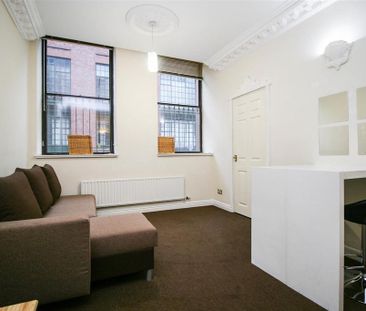 Studio to rent - Photo 5