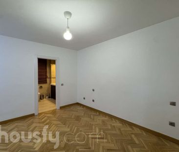 Piso de alquiler en Calle de Alfredo Marqueríe, S/n, La Paz - Photo 1