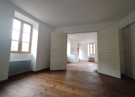 Appartement à louer 2 pièces • 49 m2 Largentière - Photo 2