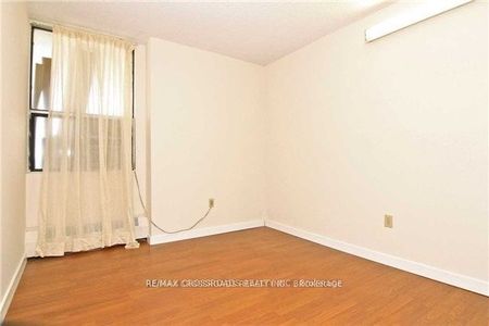 For Lease - 45 Sunrise Avenue Unit# 901, Toronto, Ontario - Photo 4