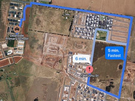 Stylish and Modern Home - Photo 5