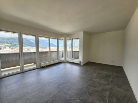 3.5 locali completamente ristrutturato - Photo 2