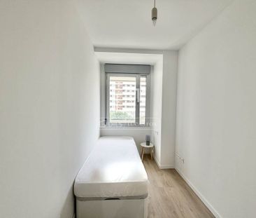 Alicante, Valencian Community 03008 - Photo 2