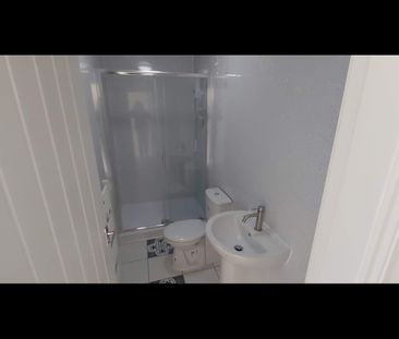 Studio Flat, Stanley Road, L20 - Photo 5