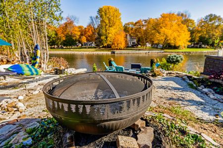 For Lease - 27 Sunnidale Road, Wasaga Beach, Ontario - Photo 2