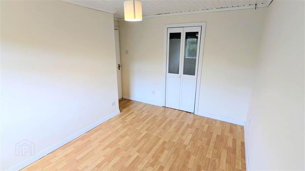 23 Ballygowan Gardens, Bangor, BT19 1QG - Photo 1
