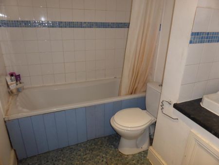 4 bedroom house share to rent - Photo 5