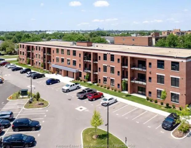 3160 MEADOWBROOK LANE Unit# 118 | 3160 MEADOWBROOK LANE Unit# 118, Windsor - Photo 1