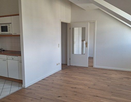 Singelwohnung mit EBK ab SOFORT für Sie da - Photo 1