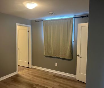 For Lease - 4263 Fourth Avenue Unit# 812, Niagara Falls, Ontario - Photo 3