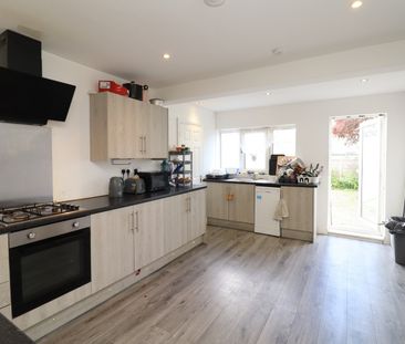 Room in a Shared House, Leigham Court Road, SW16 - Photo 5