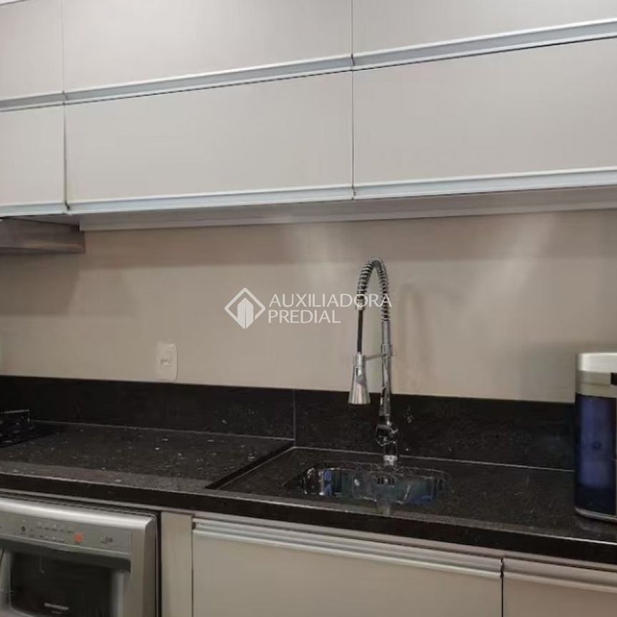 Apartamento com 2 quartos e 85m² para alugar em Bavária, Gramado. - Photo 1
