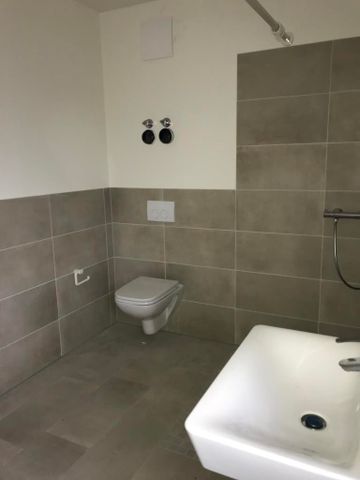 Moderne barrierearme Wohnung im Stadtteil Moisling - Photo 2