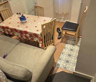 2 Bed Terraced House, Northborough Road, SW16 - Photo 1