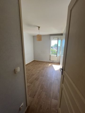 Location Appartement 3 pièces 77m² TALENCE 33400 - Photo 3
