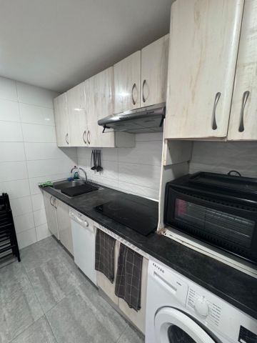 Habitación - Madrid - Delicias - 620€ MES - Ref. FGO-HSSD811 - Photo 5