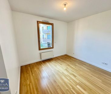 Location Appartement 4 pièces 94m² VILLEURBANNE 69100 - Photo 4