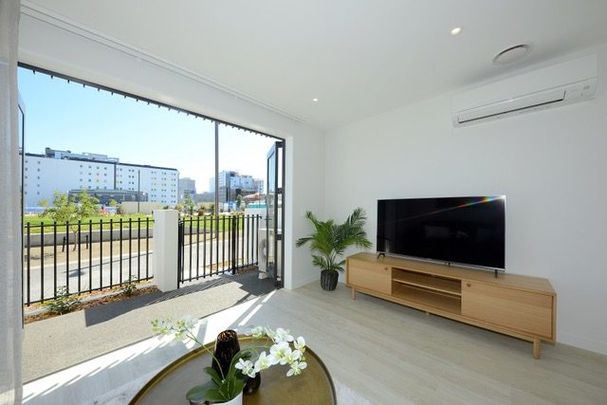 City Centre, 2 bedrooms - Photo 1