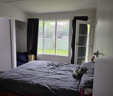 28 Islington St, Trentham - Photo 5