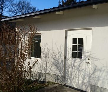 Adolf Rudbecks väg, Spånga - Photo 2