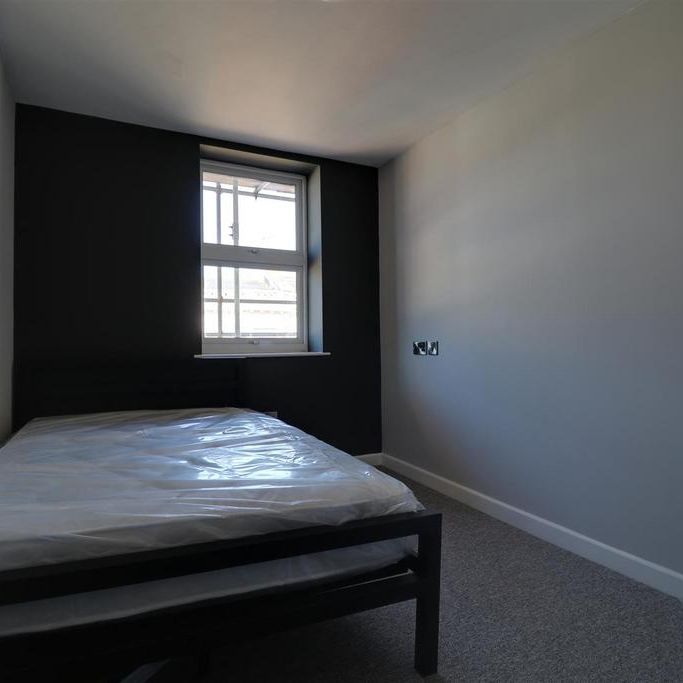 6 bedroom maisonette to rent - Photo 1
