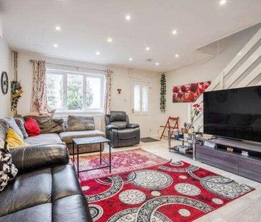 Hengrove Close, Headington, OX3 - Photo 1