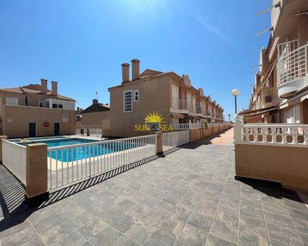 3 BEDROOM TOWNHOUSE FOR RENT CLOSE TO THE BEACH IN SANTA POLA - ALICANTE - Photo 3