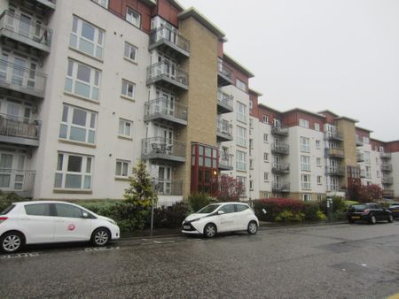 Brunswick Road, Leith, Edinburgh, EH7 5GY - - Photo 2