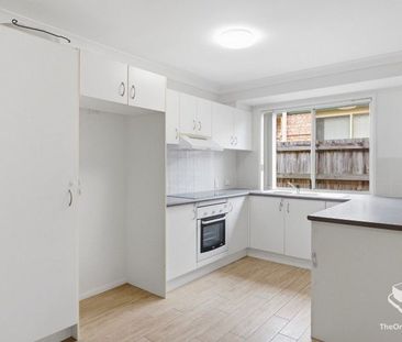 Modern | Low maintenance 3 Bedroom home in Marsden - Photo 1